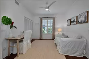 7058 Barrington Cir, Naples, FL 34108 - Photo 15