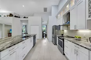 13740 Magnolia Lake Ct, Fort Myers, FL 33907 - Photo 9