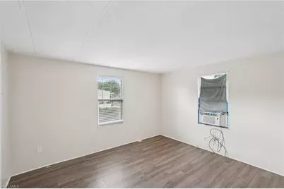 53 Grosbeak Ln, Naples, FL 34114 - Photo 9