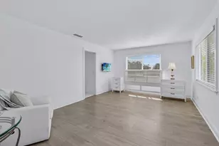 1302 Chesapeake Ave, Naples, FL 34102 - Photo 19