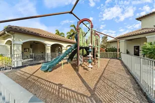 13884 Luna Dr, Naples, FL 34109 - Photo 43