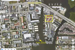 750 River Point Dr, Naples, FL 34102 - Photo 7