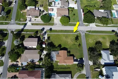 245 Quail Dr, Marco Island, FL 34145 - Photo 5