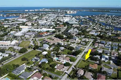 245 Quail Dr, Marco Island, FL 34145 - Photo 3