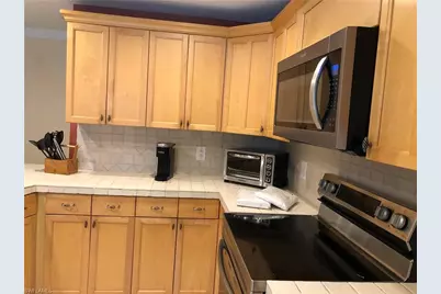 550 Forest Hills Blvd, Naples, FL 34113 - Photo 9