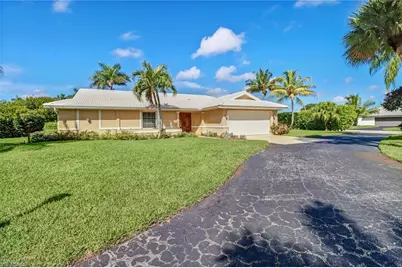 550 Forest Hills Blvd, Naples, FL 34113 - Photo 1