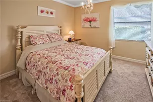 9215 Veneto Ln, Naples, FL 34113 - Photo 11