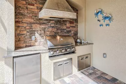 9215 Veneto Ln, Naples, FL 34113 - Photo 21