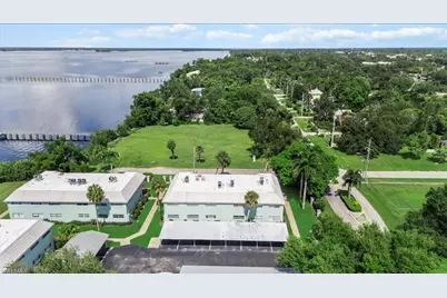 3225 E Riverside Dr #17A, Fort Myers, FL 33916 - Photo 27