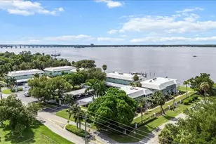 3225 E Riverside Dr, Fort Myers, FL 33916 - Photo 29