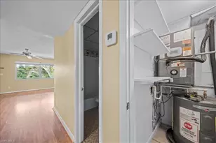 3225 E Riverside Dr, Fort Myers, FL 33916 - Photo 11