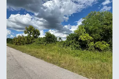 3913 14th St SW, Lehigh Acres, FL 33976 - Photo 5