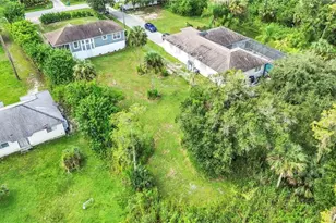 4015 16th Ave SE, Naples, FL 34117 - Photo 25