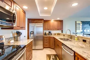 10420 Gulf Shore Dr, Naples, FL 34108 - Photo 27