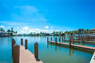 10420 Gulf Shore Dr, Naples, FL 34108 - Photo 7