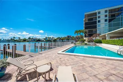 10420 Gulf Shore Dr #162, Naples, FL 34108 - Photo 11