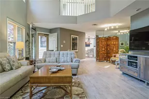 6652 Trident Way, Naples, FL 34108 - Photo 5