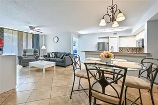 1265 Wildwood Lakes Blvd, Naples, FL 34104 - Photo 11