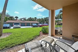 1265 Wildwood Lakes Blvd, Naples, FL 34104 - Photo 23