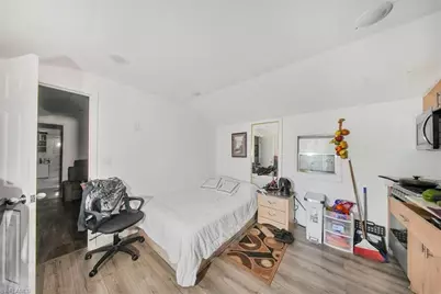 916 Euclid Ave, Lehigh Acres, FL 33972 - Photo 27