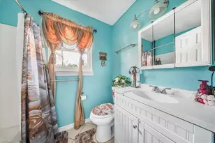 916 Euclid Ave, Lehigh Acres, FL 33972 - Photo 13