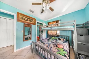 916 Euclid Ave, Lehigh Acres, FL 33972 - Photo 11