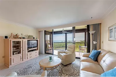 17 Bluebill Ave #1104, Naples, FL 34108 - Photo 5
