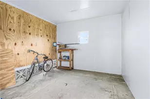 161 W Hampton Dr, Fort Myers, FL 33908 - Photo 27