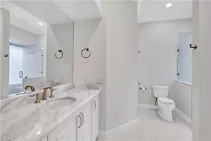 695 Ardmore Ln, Naples, FL 34108 - Photo 45