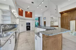 695 Ardmore Ln, Naples, FL 34108 - Photo 25