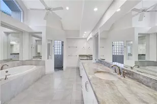 695 Ardmore Ln, Naples, FL 34108 - Photo 41