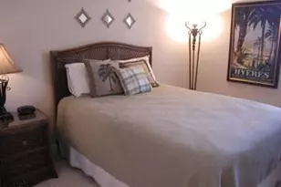 2312 Island Cove Cir, Naples, FL 34109 - Photo 11