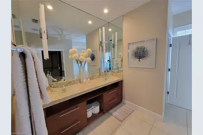 877 7th St S, Naples, FL 34102 - Photo 15