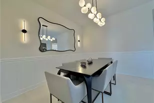 12667 Biscayne Ct, Naples, FL 34105 - Photo 9