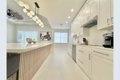 12667 Biscayne Ct, Naples, FL 34105 - Photo 17