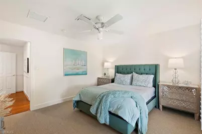 2700 Treasure Ln, Naples, FL 34102 - Photo 25