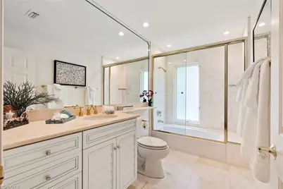 2700 Treasure Ln, Naples, FL 34102 - Photo 27