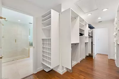 2700 Treasure Ln, Naples, FL 34102 - Photo 35