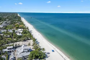 640 2nd St S, Naples, FL 34102 - Photo 23