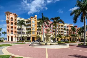 450 Bayfront Pl, Naples, FL 34102 - Photo 17