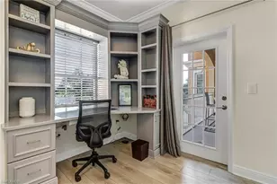 450 Bayfront Pl, Naples, FL 34102 - Photo 9