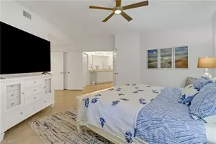 450 Bayfront Pl, Naples, FL 34102 - Photo 13