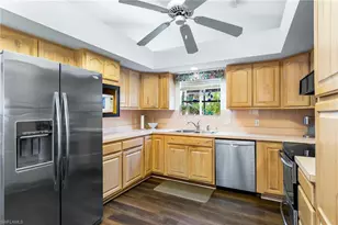 15162 Majorca Bay Dr, Naples, FL 34110 - Photo 9