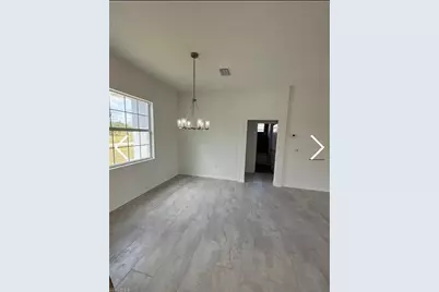 1042 N Bronze Ct, Labelle, FL 33935 - Photo 5