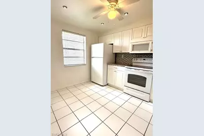 3910 Inverrary Blvd #407-B, Lauderhill, FL 33319 - Photo 7