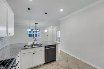 20005 Parrot Key Ct, Estero, FL 33928 - Photo 9