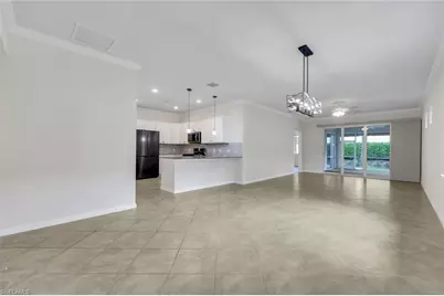 20005 Parrot Key Ct, Estero, FL 33928 - Photo 7