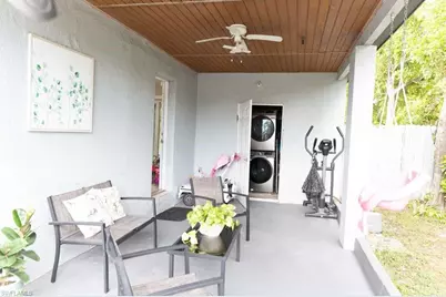 18040 NW 2nd Ct, Miami Gardens, FL 33971 - Photo 17