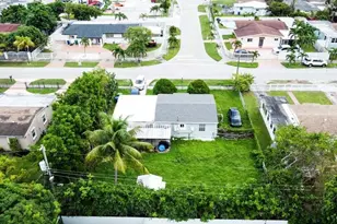 18040 NW 2nd Ct, Miami Gardens, FL 33971 - Photo 35