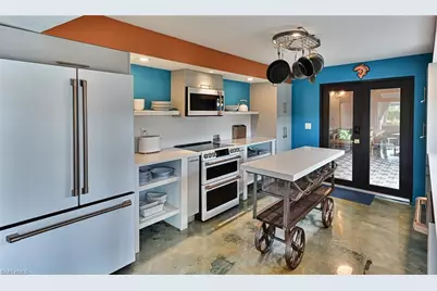 27191 Del Ln, Bonita Springs, FL 34135 - Photo 23